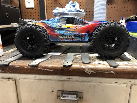 Rustler Vxl on some sledgehammers!! : r/Traxxas