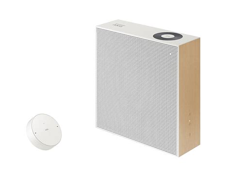 AKG Smart Speaker in White | VL351