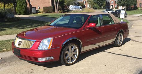 2007 Cadillac DTS Luxury II | Cincinnati Classics