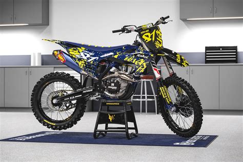 Husqvarna Graphics 'REBEL BLUE' Kit – OMXGraphics