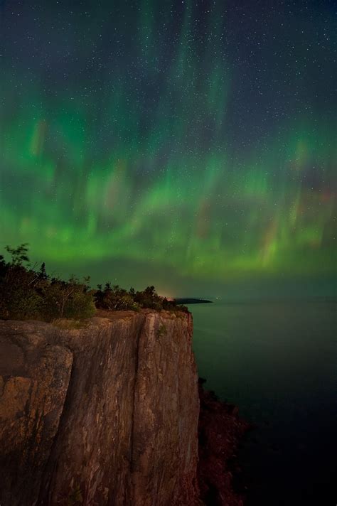 Jim Brandenburg: Pic of the Week: Aurora Borealis, Lake Superior