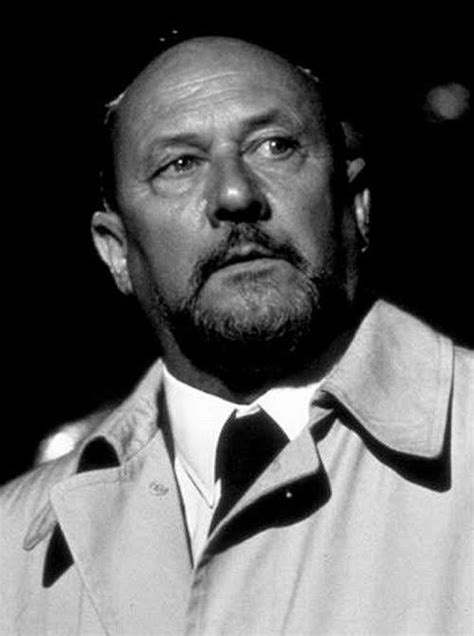 Donald Pleasance as Dr. Loomis in Halloween movies | Donald pleasence, Michael myers halloween ...