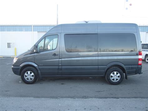 2013 Sprinter Mercedes 10 Passenger Van