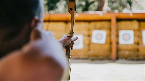 How to string a recurve bow