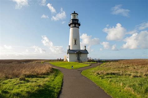 Lighthouses on the Oregon Coast - a definitive guide | Oregon travel ...