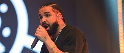 Drake Dedicates 'Look What You've Done' To Mom At MSG: Video