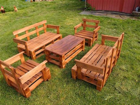 Upcycled Pallet Garden Furniture Set | Pallet Furniture DIY