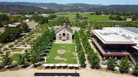 Hall Winery, Napa, California 2017 - YouTube