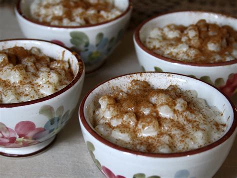 Canjica (Creamy Hominy Pudding) - Sabor Brasil