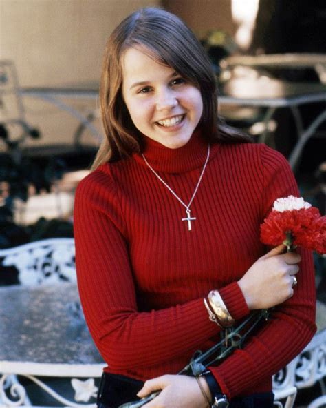 Linda Blair Wearing Cross And Red Sweater 1970's Photo Or Poster | Linda blair, Celebrities ...