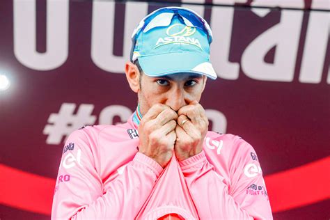 Vincenzo Nibali all but wins the Giro d'Italia with dominant ride on ...