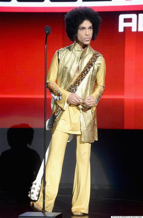 Prince Style: A Look Back At The Music Superstar's Most Iconic Fashion Looks | HuffPost Canada