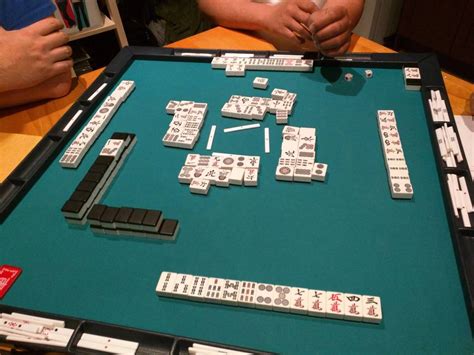 How do you setup the dead wall IRL? : r/mahjongsoul