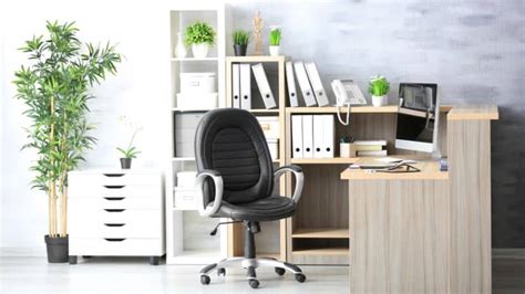 What Are The Ideal Dimensions of an Executive Desk? – dimensionofstuff.com