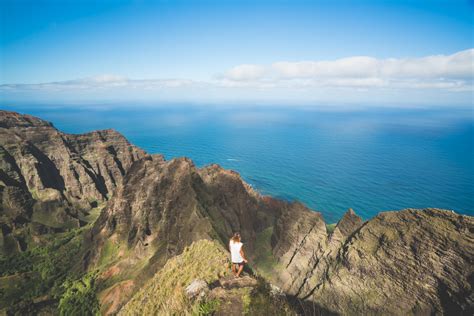 15 BEST HIKES ON KAUAI, HAWAII - Journey Era