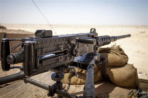 One U.S. Marine Corps Sniper Killed Perhaps 400 Enemies (One From 2,500 Yards Away) - 19FortyFive