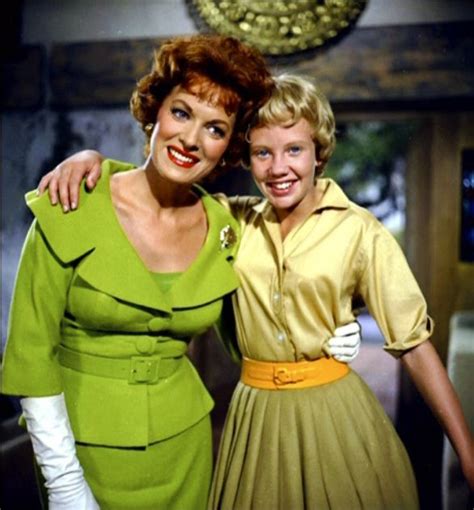 Maureen O'hara & Hayley Mills in The Parent Trap....love this movie ...