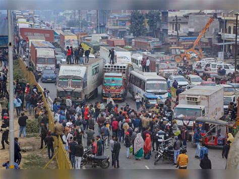 truck drivers strike: Fuel supply hit due to truckers' strike, bunks turn away customers: All ...