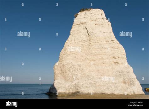 Beach Vieste Vieste Pizzomunno Gargano High Resolution Stock Photography and Images - Alamy