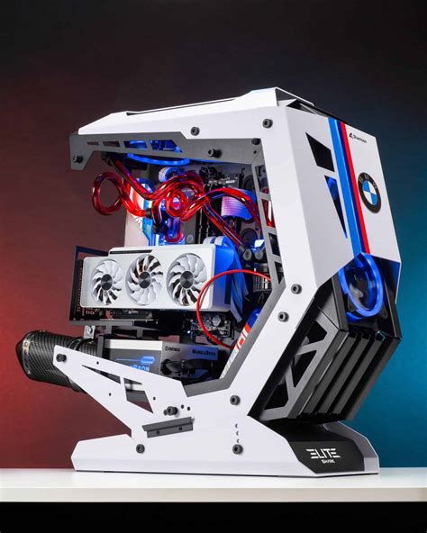 Custom BMW PC Case Looks Like a Motorcycle