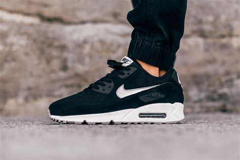 Nike Air Max 90 Essential Black Silver - Sneaker Bar Detroit