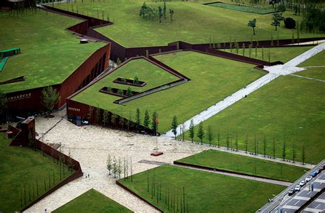 Broken Ground: Poignant Earthquake Memorial at Epicenter in China ...