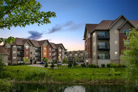 The Woodlands Apartments - Apartments in Menomonee Falls, WI ...