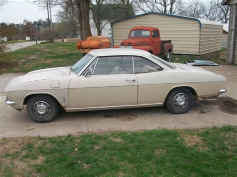 1966 Corvair Monza for sale: photos, technical specifications, description