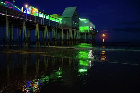 Old Orchard Beach Pier and Full Moon Rise Photograph by Jennifer Egan ...