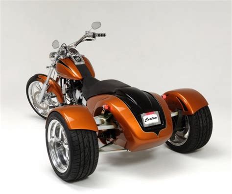 The Custom Trike Kit for Harley Softails by California Sidecar - autoevolution