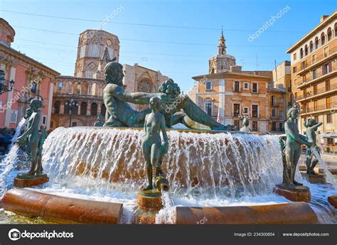 Valencia Turia River Fountain Plaza Virgen Square Spain ⬇ Stock Photo, Image by © lunamarina ...