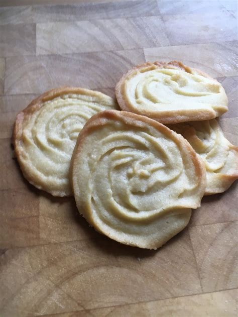 Viennese Whirls | Recipe | Viennese whirls, Food processor recipes, Baking