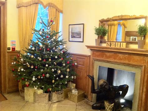 Our real Christmas tree in the Hallway. #winterwedding #weddingvenue | Real christmas tree ...