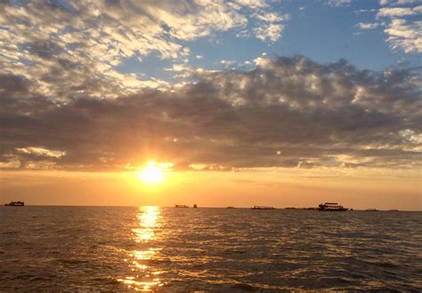 Sunset at Tonle Sap Lake |Cambodia : r/backpacking