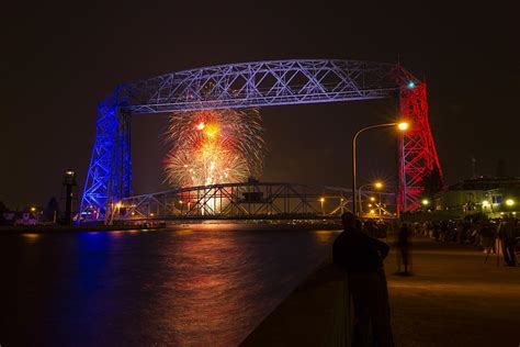 Stone Arch Bridge Fireworks 2024 Ny - Carine Minnie