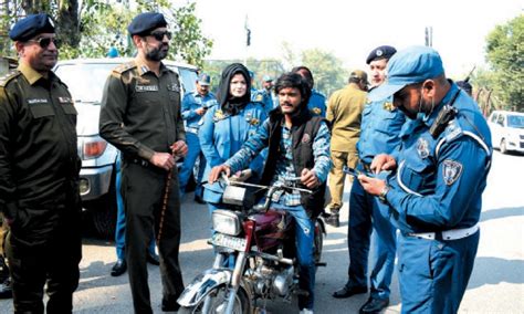 Digital traffic challan system launched in Lahore - Pakistan - DAWN.COM