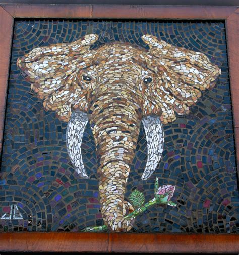 ELEPHANT MOSAIC SOLD Stained Glass Projects, Mosaic Projects, Mosaic Crafts, Mosiac Art, Mosaic ...