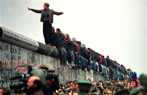 The Berlin Wall, 20 years gone - Photos - The Big Picture - Boston.com