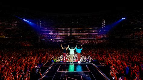 Jonas Brothers Kick Off 'The Tour' to Sold Out Yankee Stadium