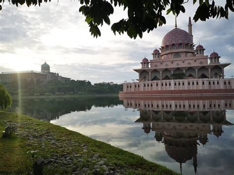 Putrajaya Lake - 2020 What to Know Before You Go (with Photos) - Tripadvisor