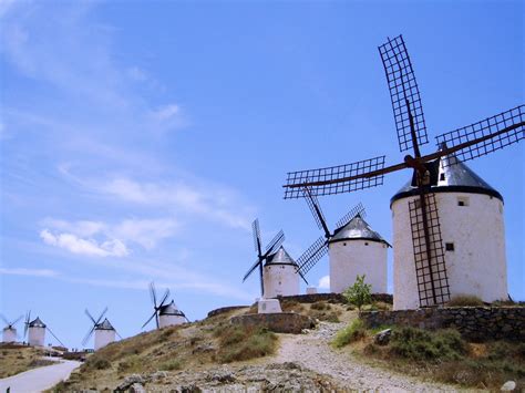 Molinos de viento: la pasión cervantina 400 años después