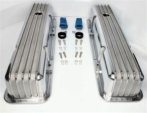 Small Block Chevy 350 Perimeter Bolt Valve Covers - Finned Style