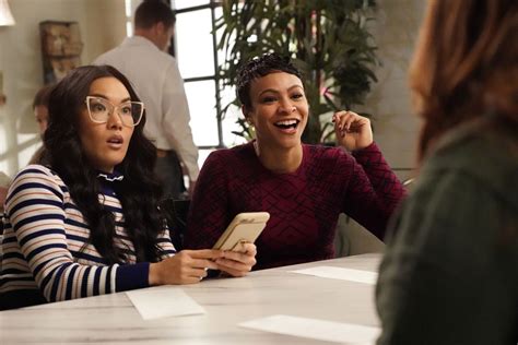 Photo de Ali Wong - American Housewife (2016) : Photo Ali Wong, Carly ...