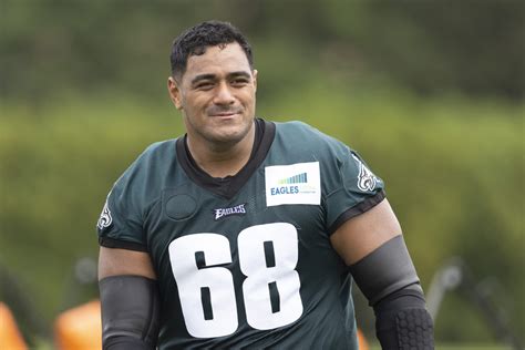 Philadelphia Eagles: Jordan Mailata has (basically) won the left tackle spot