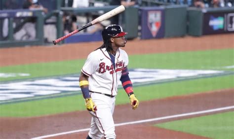 Ronald Acuña Jr. Is Getting Better - Outfield Fly Rule