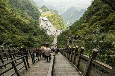 Tianmen Mountain 999 Stairs to Heaven, Tianmen Cave 999 Steps