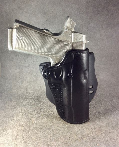 1911 Commander Leather Paddle Holster – ETW Holsters