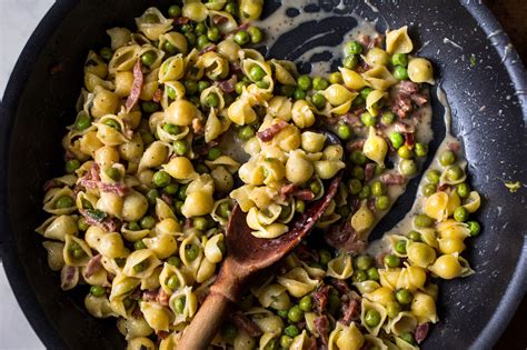 Creamy Pasta With Smoked Bacon and Peas Recipe - NYT Cooking