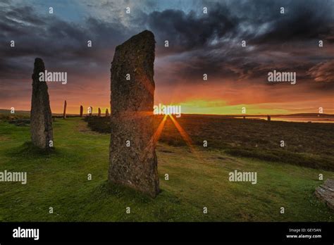 Ring of Brodgar summer sunset Stock Photo - Alamy