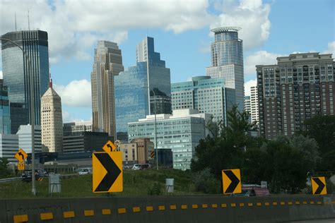 Minneapolis skyline | Minnesota Prairie Roots